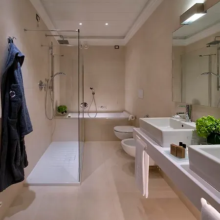 Continental Terme 4* مونتيجروتو تيرمي