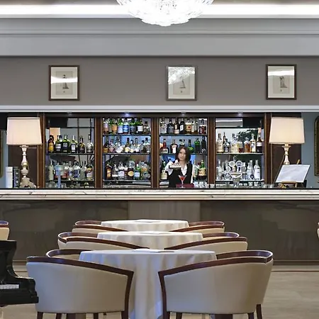 Continental Terme فندق 4*